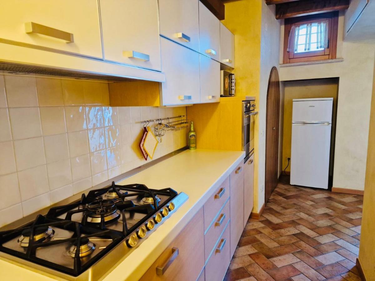 Thomas' Castle Appartement Pozzolengo Buitenkant foto